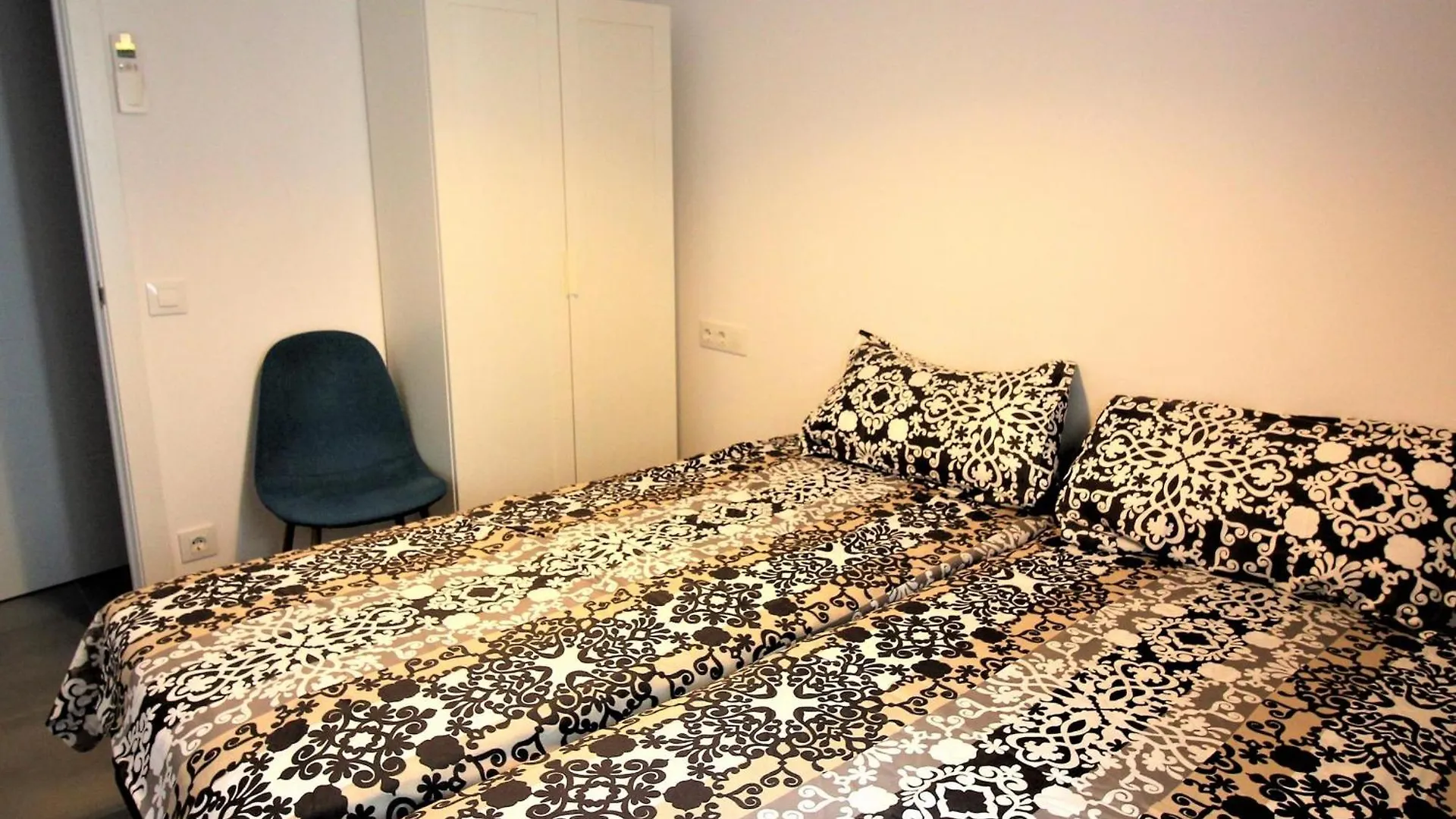 4075 - Puig 3-4, 2ª Linea, Completamente Renovado, Full Equip, En Pleno Centro, Vista Al Mar. Wifi - Es-258-85 Apartamento Roses Espanha